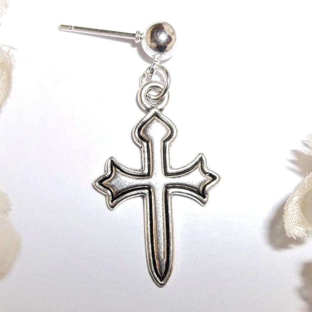 One Cross Earring Silver Single Piercing Unisex Fashion Jewelry Dangle Drop 7164